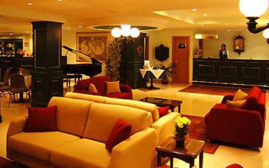 The Crown Hotel Buġibba Extérieur photo