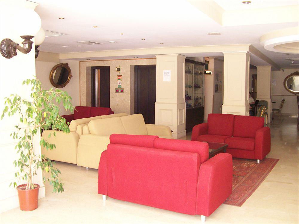 The Crown Hotel Buġibba Extérieur photo